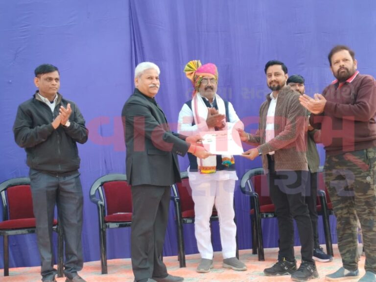मोरबी जिला पंचायत में 77वां गणतंत्र दिवस धूमधाम से मनाया गया
