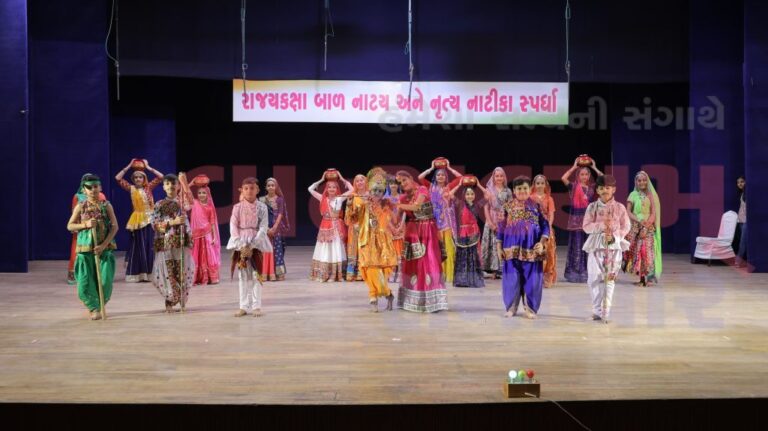 सार्थक विद्यामंदिर की कलात्मक क्षेत्र में राज्य स्तरीय सर्वश्रेष्ठ उपलब्धि..