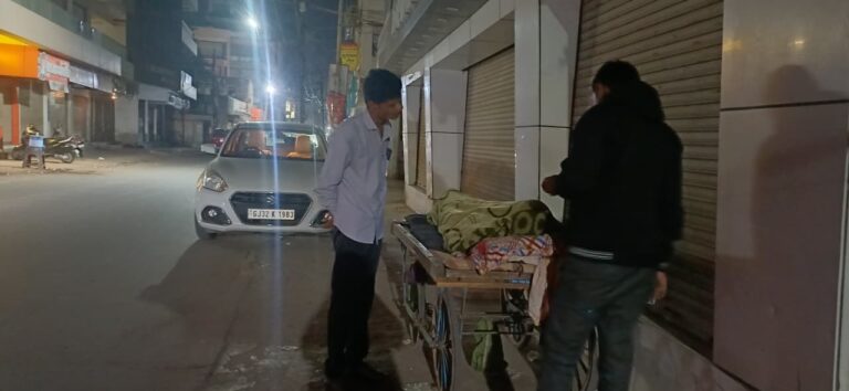 मोरबी: मोरबी नगर निगम की खाद्य शाखा ने 24 होटलों, रेस्तरां, बेकरी में खाद्य पदार्थों का निरीक्षण किया.