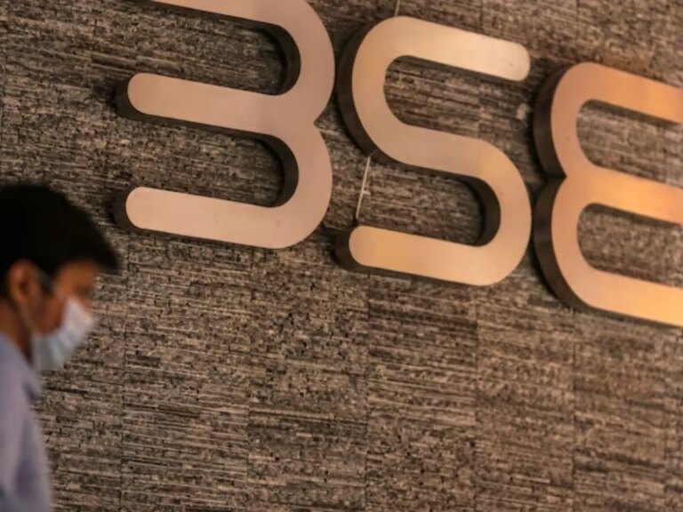 NSE-BSE पर रिकॉर्ड ट्रेडिंग, FY25 में 10 अरब सौदे पार – nse bse hit record 10 billion trades in fy25 amid investor boom and algo surg