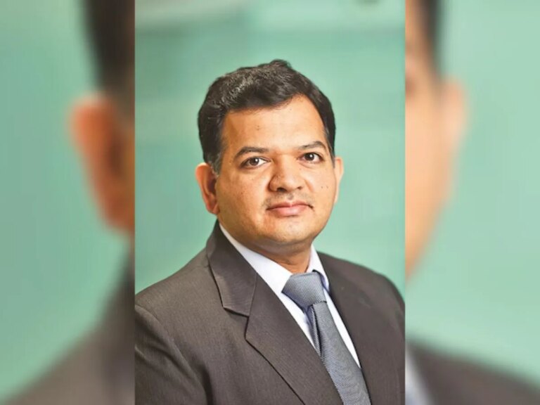 अमेरिकी टैरिफ की आंधी में भी भारत बना निवेशकों की पहली पसंद, FPI की वापसी का रास्ता साफ – india became the first choice of investors in the storm of american tariff clearing the way for fpis return
