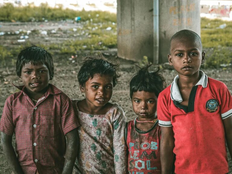 भारत की बड़ी सफलता: गरीबों की संख्या घटकर 2.3% पर पहुंची, 17.1 करोड़ लोग अत्यंत गरीबी से बाहर – indias major success reduced the number of poor to 2 3 17 1 crore people out of poverty