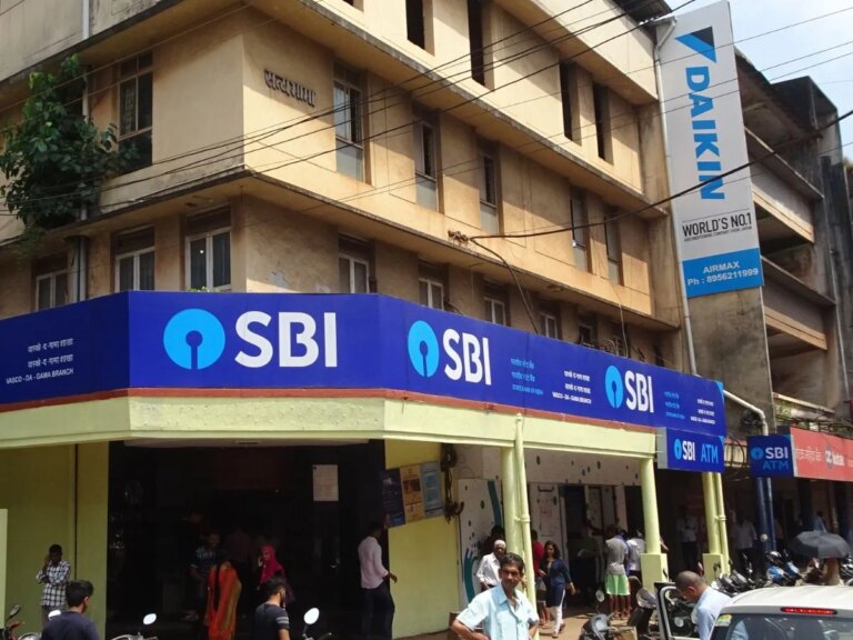 SBI Q4 Results: 12 साल में सबसे बड़ा 1590% डिविडेंड, रिकॉर्ड डेट जारी; ₹25,000 करोड़ जुटाने की तैयारी – sbi q4 results 2025 dividend 1590 percent net profit fundraising plan npa record date share price