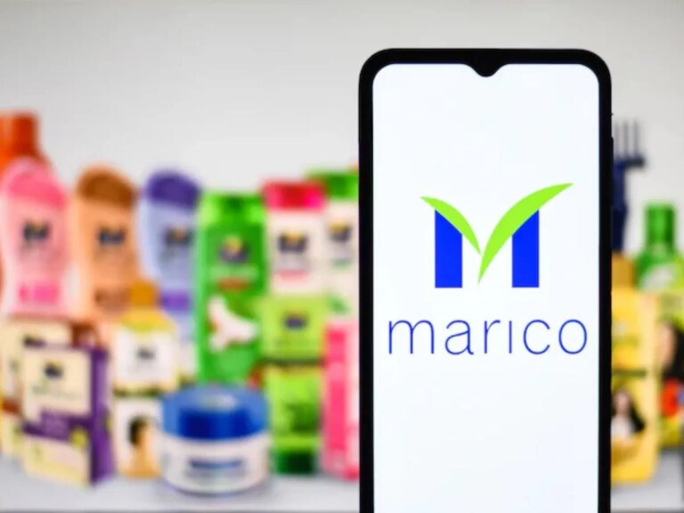 Marico Dividend: 700% Dividend का ऐलान, पैराशूट ब्रांड वाली कंपनी ने घोषित की रिकॉर्ड और पेमेंट तारीख – marico declares 700 final dividend for fy25 total payout reaches rs10 50 per share