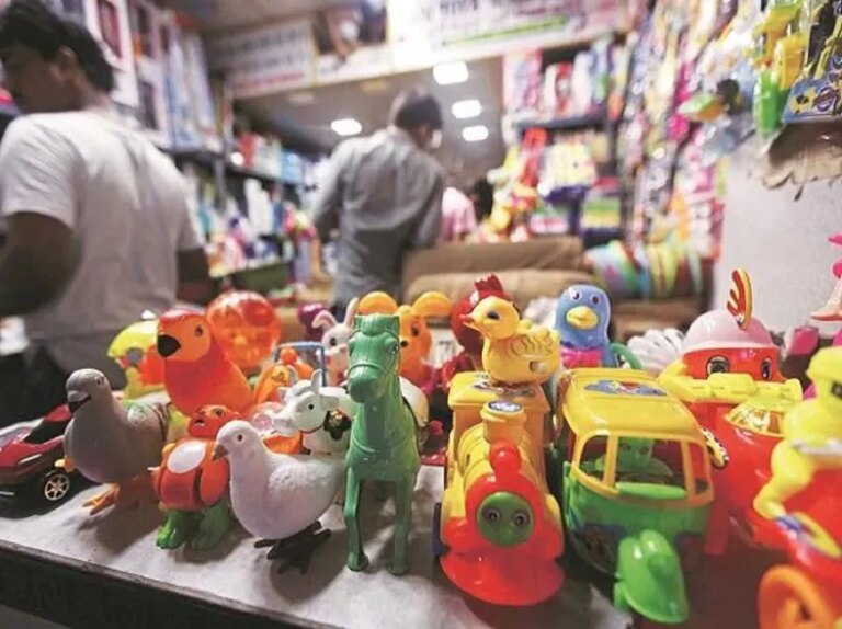 Trump Tariffs: खिलौना कंपनियों के लिए Golden Chance, चीन- वियतनाम को पीछे छोड़ने का मौका – trump tarifs toys golden chance for toy companies to leave vietnam behind china vietnam