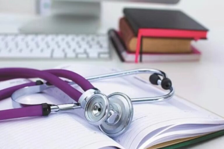 NEET Probe: 14 छात्रों का एडमिशन रद्द, 26 मेडिकल स्टूडेंट्स सस्पेंड – neet 2024 scam 14 admissions cancelled 26 students suspended