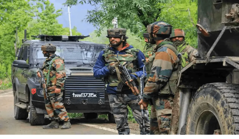 पर्यटन की उड़ान भरता कश्मीर आतंकी हमले के बाद फिर सहमा – tourism booming kashmir is once again scared after terrorist attack