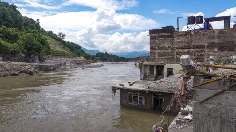 न ग्लेशियर झील फटी, न भूकंप… नेपाल त्रासदी को लेकर जो थ्योरी सब मान रहे थे, वो गलत निकली?