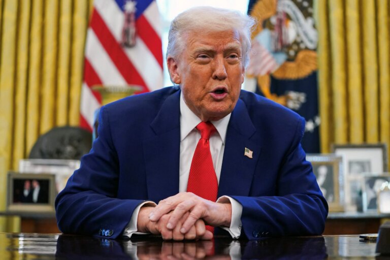 आपके बच्चे US में रहते हैं? Green Card भी है? फिर भी होगी मुश्किल यदि नहीं माना Trump प्रशासन का ये आदेश  – green card holders will have to be kept with real id in usa