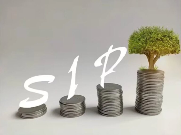 एसआईपी की लहर ने उतार-चढ़ाव के भंवर से बचाया – sip wave saved from vortex of ups and downs