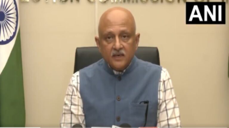 ‘SIR के सभी निर्णय तीनों आयुक्तों की सर्वसम्मति से लिए गए ‘, विवादों पर EC का आधिकारिक बयान जारी