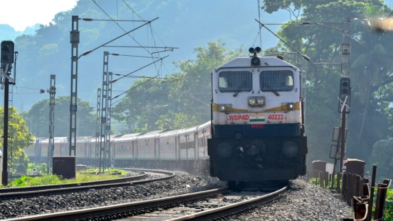 दिल्ली, चंडीगढ़, फिरोजपुर, ऋषिकेश से बिहार के लिए चलेंगी 8 नई स्पेशल ट्रेनें, 1 अक्टूबर से 30 नवंबर तक मिलेंगी सेवाएं
