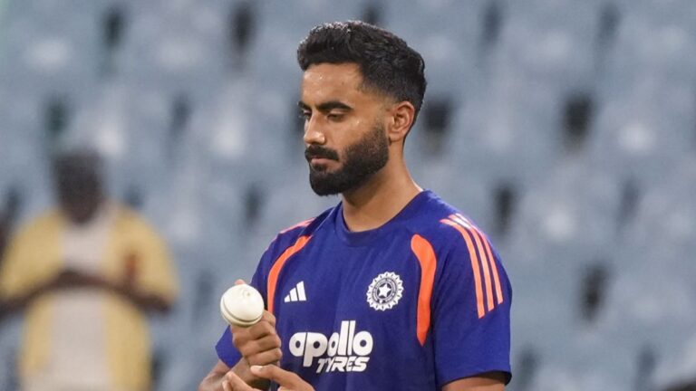 IND vs WI पहले टी20 में नमन धीर का हुआ डेब्यू, 9 दिनों के भीतर भारत के लिए खेले दो अलग-अलग फॉर्मेट