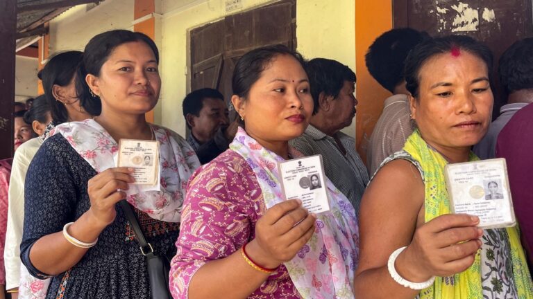 SIR पर बवाल के बीच ECI का बड़ा फैसला, 20 राज्यों में Voter List में छूटे वोटर्स जोड़े जाएंगे, जानें पूरी डिटेल्स